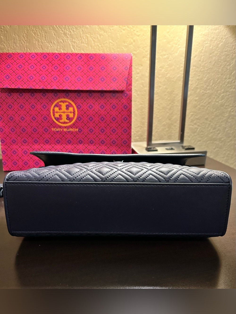 NEW! TORY BURCH Fleming Convertible Bag with Iconic removable Tassel! - Picture 15 of 16